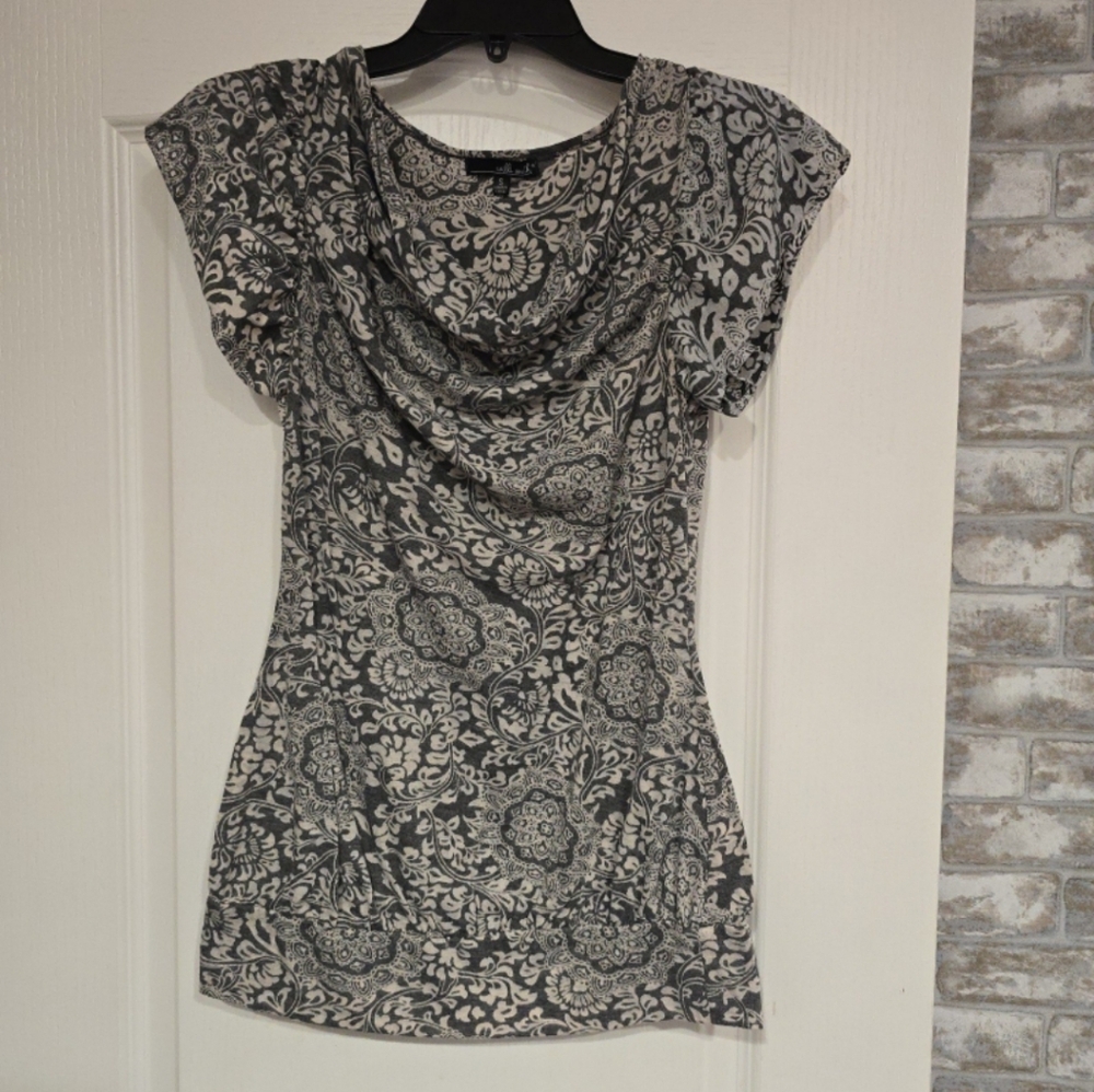 Blouse size S